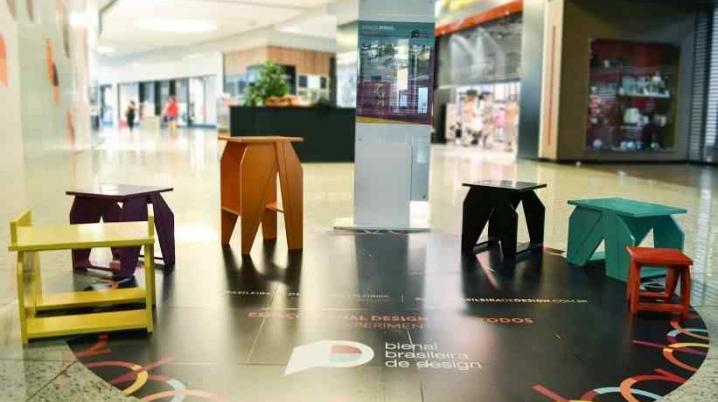 An exhibit of stools at the Brazilian Design Biennale