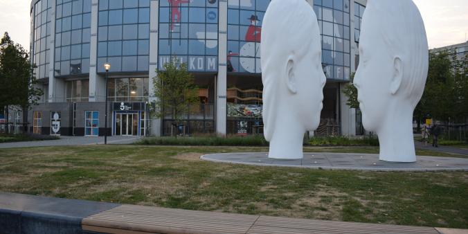 Wat je als maker moet weten over het internationaal cultuurbeleid voor Noord-Nederland Wat je als maker moet weten over het internationaal cultuurbeleid voor Noord-Nederland